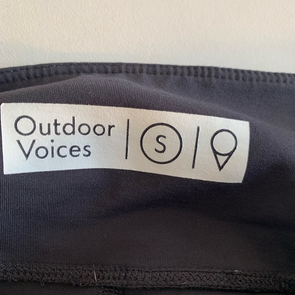 Outdoor Voices . Black yoga Pants . Use . Size : S .Perfect Conditions - Picture 7 of 9